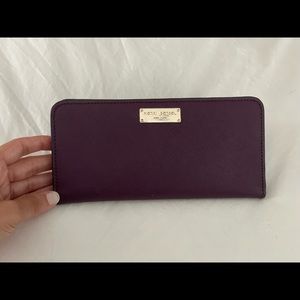 Henri Bendel Wallet (Dark Plum/Burgundy). Limited. Rare